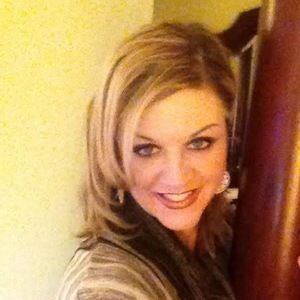 Meet your Posher, Kelli